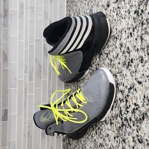 Tech Gray & Electric Yellow Adidas Mad Handle Basketball Shoes sz 14 sneakers